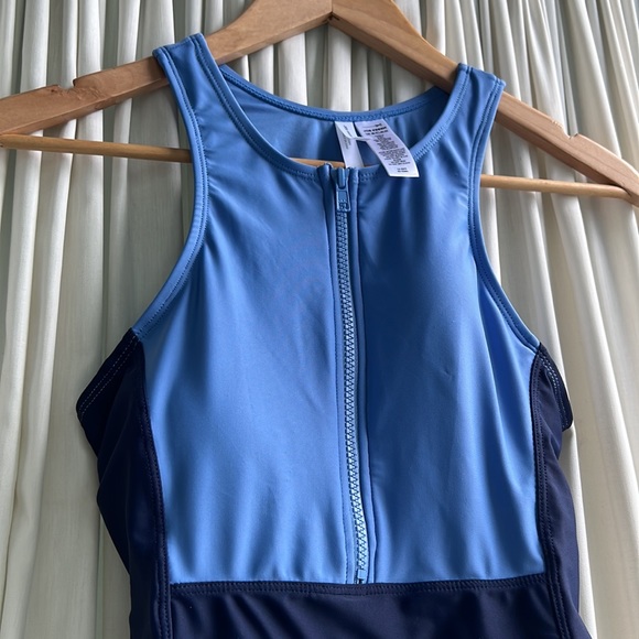 Joe Fresh x Sasha Exeter - Small - one-piece swimsuit blue two-toned w zipper - Picture 2 of 4